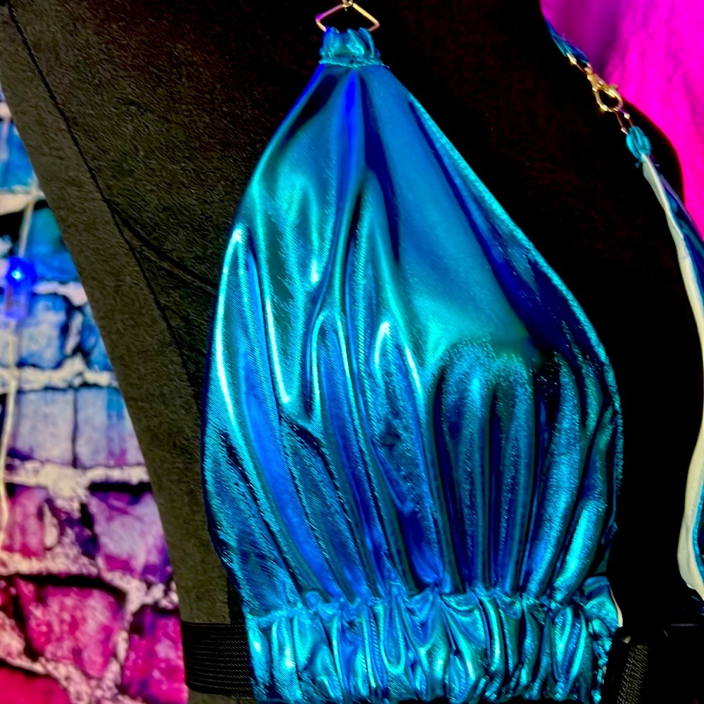 New Deep plunge Rave Halter Top - Picture 8 of 10